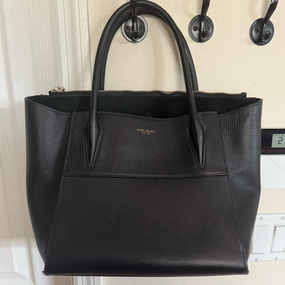 Henri Bendel Large black leather tote. Excellent condition.  Orig 695.00.